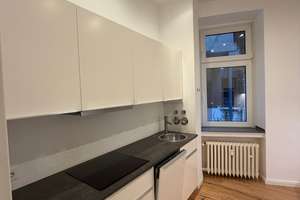 Altbau-Charme trifft Grünlage: 4-Zimmer mit 3,50 m Deckenhöhe & 2 Balkonen am Hofgarten – Prinz-Georg-Straße 89, 40479 Pempelfort, Düsseldorf – Vorschaubild 8