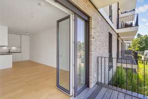 2-Zi Hochparterre-Wohnung | Süd/West Sonne | EBK | Blick zum Lauterplatz – Friedenauer Höhe 21, 12159 Friedenau, Berlin – Vorschaubild 10
