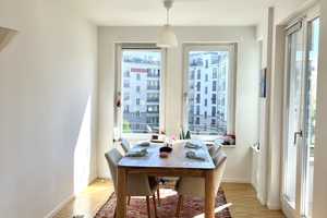 Stilvolle 3-Zimmer-Wohnung mit Balkon und EBK in Berlin Friedrichshain 1 Jahresvertrag – Berlin – Vorschaubild 3