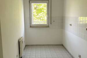 °Schön Wohnen in Johannstadt° helle 2 Zimmer mit Balkon, renoviert mit Laminat + Wannenbad + Aufzug – 1307 Johannstadt-Süd, Dresden – Vorschaubild 10