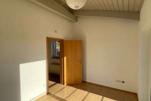 Sonnige 3-Zimmer Wohnung mit Terrasse über 3 Etagen – Die vollständige Adresse der Immobilie erhältst du vom Anbieter., 97082 Steinbachtal, Würzburg – Vorschaubild 5