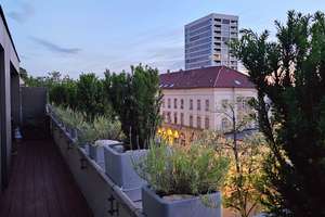 Zentrumsnahe, hochwertige, helle und ruhige 2 Zimmer Penthouse - Wohnung mit Aufzug – Die vollständige Adresse der Immobilie erhältst du vom Anbieter., 72764 Reutlingen-Mitte, Reutlingen – Vorschaubild 4