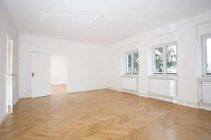 Freie Wohnung 3Zi Küche W-Duschbad, gr. Balkon Parkett – Die vollständige Adresse der Immobilie erhältst du vom Anbieter., 14052 Westend, Berlin – Vorschaubild 2