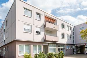KEINE KÄUFERPROVISION Schicke ETW mit Balkon und Tiefgarage im Ladenzentrum von Bielefeld Stieghorst – Die vollständige Adresse der Immobilie erhältst du vom Anbieter., 33605 Stieghorst, Bielefeld – Vorschaubild 2