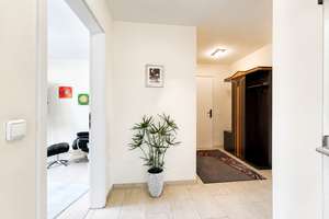 Lichtdurchflutete 4-Zimmer-Wohnung mit großer Loggia und Aufzug – Die vollständige Adresse der Immobilie erhältst du vom Anbieter., 33729 Heepen, Bielefeld – Vorschaubild 16