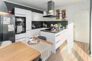 Traumhaftes Familienhaus mit Kamin, Designküche & großem Garten – Die vollständige Adresse der Immobilie erhältst du vom Anbieter., 39279 Hobeck – Vorschaubild 12