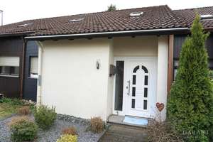 Ruhig gelegenes Reihenmittelhaus! – Die vollständige Adresse der Immobilie erhältst du vom Anbieter., 75389 Neuweiler – Vorschaubild 1