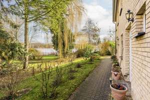 Bezugsfreies Zuhause an der Glienicker Brücke - Familienglück mit Garten – Die vollständige Adresse der Immobilie erhältst du vom Anbieter., 14467 Berliner Vorstadt, Potsdam – Vorschaubild 22