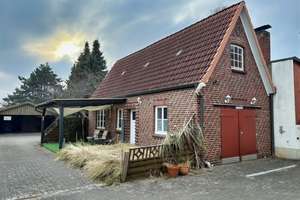 Vielseitiges Zweifamilienhaus mit großem Grundstück  – Die vollständige Adresse der Immobilie erhältst du vom Anbieter., 25436 Uetersen – Vorschaubild 7
