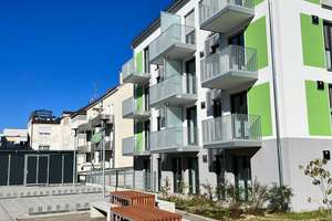 Voll-möblierte 1-Zimmer-Wohnung mit Balkon und Einbauküche für Studenten / Azubis – Höchstetterstraße 22, 86154 Links der Wertach-Süd, Augsburg – Vorschaubild 1