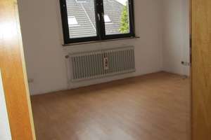 Helle u. ruhig gelegene 2 Zi-Wohnung im 1. OG, mit Gartennutzung, Zentrumsnah – Kriegerheim 15, 42551 Velbert-Mitte, Velbert – Vorschaubild 2