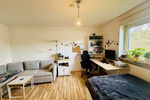 Raum zum Leben: großzügige 4-Zimmer-Wohnung in beliebter Lage von Duisdorf – Die vollständige Adresse der Immobilie erhältst du vom Anbieter., 53123 Lengsdorf, Bonn – Vorschaubild 8