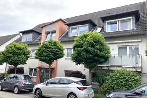 2 Zimmer Wohnung mit Balkon, EBK, Aufzug und TG-Stellplatz in Essen-Borbeck