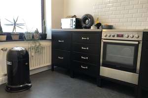 Wunderschöne helle voll Möblierte Altbauwohnung in Düsseldorf Unterbilk zu vermieten – Florastrasse 35, 40215 Unterbilk, Düsseldorf – Vorschaubild 8