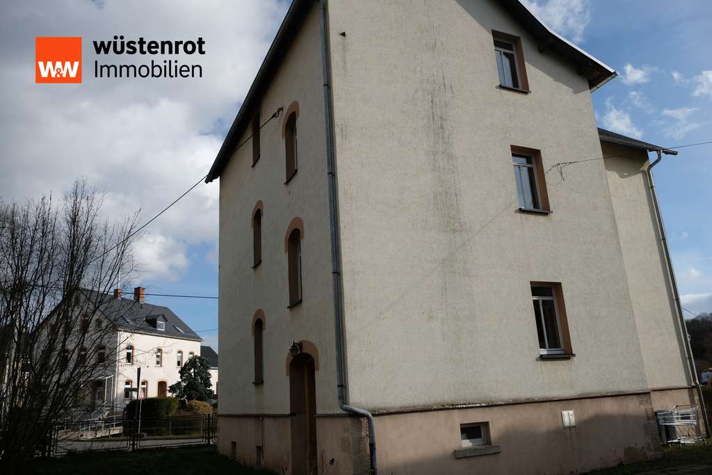 Immobilie in Wildenfels - Großes Mehrfamilienhaus mit 3 Wohnungen, Garten & Potenzial in ruhiger Lage - Bild 3