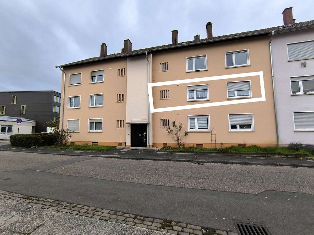 Wohnung in zentraler Lage in 6-Parteienhaus