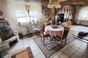 ***Freistehend, mit Einliegerwohnung, Garage, ruhige Sackgassenlage*** – Holmbacherstr. 0, 32839 Höxter (Kreis) – Vorschaubild 6