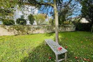 Top-saniertes 1-2-Familienhaus mit herrlicher Aussicht - Wohnen und ELW/Büro - freiwerdend – Regensburg (Kreis) – Vorschaubild 1