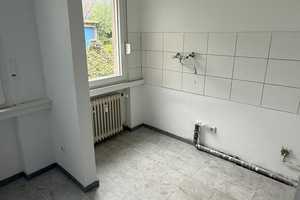 *  2,5 Zimmer Wohnung mit eigenem Garten Nutzung  in Bochum ! – Hattinger Str 743A, 44879 Bochum – Vorschaubild 14
