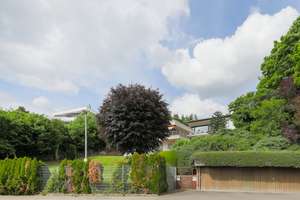Stadt aus, Wald an – Wohnen am Waldrand mit Weitblick – Die vollständige Adresse der Immobilie erhältst du vom Anbieter., 75175 Südoststadt, Pforzheim – Vorschaubild 2