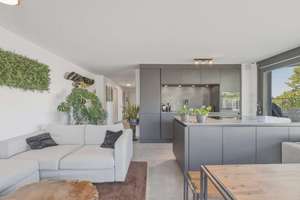 Exklusive 3,5-Zimmer-Wohnung mit Weitblick in attraktiver Halbhöhenlage Gänsheide – Die vollständige Adresse der Immobilie erhältst du vom Anbieter., 70184 Gänsheide, Stuttgart – Vorschaubild 3