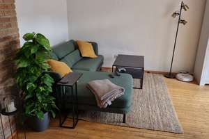 Altbau-Dachgeschosswohnung mit großer Dachterasse direkt an der Agneskirche – Die vollständige Adresse der Immobilie erhältst du vom Anbieter., 50670 Neustadt/Nord, Köln – Vorschaubild 4