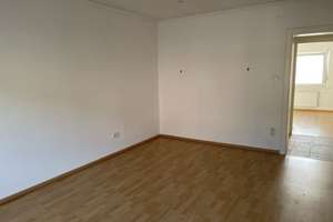 Gepflegte 3-Zimmer-Wohnung mit Einbauküche und Garage in Nürnberg – Die vollständige Adresse der Immobilie erhältst du vom Anbieter., 90459 Hummelstein, Nürnberg – Vorschaubild 8