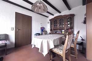 Charmantes und großzügiges Einfamilienhaus mit wunderschönem Blick über die Weinberge in Weyher – Südliche Weinstraße (Kreis) – Vorschaubild 2
