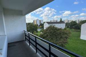 Toller Ausblick aus dem 4. OG! – Gerhart-Hauptmann-Straße 3, 47226 Rheinhausen-Mitte, Duisburg – Vorschaubild 2