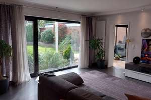 Freistehender Bungalow mit Garten, Garage und    großzügigem Untergeschoss in Düsseldorf-Urdenbach – 40593 Urdenbach, Düsseldorf – Vorschaubild 7