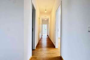 4-Zimmer-DG-Neubau-Wohnung mit EBK, Fußbodenheizung, zwei Dachterrassen, Aufzug und Stellplatz – Großbeerenstraße 295, 14480 Am Stern, Potsdam – Vorschaubild 4