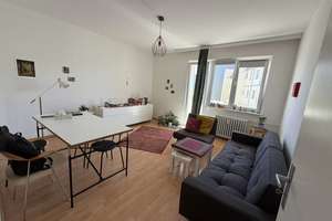 2-Zimmer Wohnung in Charlottenburg, Möbliert und All-Inkl. Miete