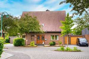 *TRAUMHAFT IN TOLLER LAGE*
Großzügiges Ein-/Zweifamilienhaus in ruhiger Lage in Weeze – Kleve (Kreis) – Vorschaubild 2