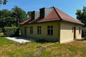 4-Zimmer-Einfamilienhaus mit Garten, Einbauküche, 2 Bädern, WC & zwei PKW-Stellplätzen – 14480 Am Stern, Potsdam – Vorschaubild 3