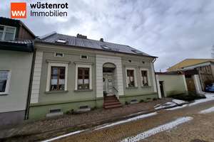 Eintreten & staunen: Gepflegtes Haus mit Kamin, Wintergarten, Pool, Schankstube und vielem mehr – Die vollständige Adresse der Immobilie erhältst du vom Anbieter., 14776 Neustadt, Brandenburg an der Havel – Vorschaubild 1