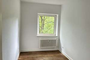 Interessante 2,5 Zimmerwohnung mit Balkon – Lüderitzstraße 16, 24149 Neumühlen-Dietrichsdorf, Kiel – Vorschaubild 4