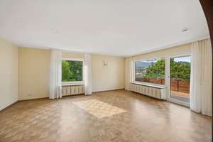 !RESERVIERT! Freistehendes EFH mit Potenzial und Entwicklungsoptionen – Lindenweg 13, 79183 Waldkirch – Vorschaubild 5