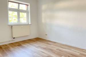 Modernisierte 2-Zimmer-Wohnung mit guter Anbindung – Die vollständige Adresse der Immobilie erhältst du vom Anbieter., 8371 Glauchau – Vorschaubild 2