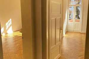 Repräsentative Altbauwohnung mit 5 Zimmern, großem Balkon und EBK in Offenbacher Bestlage – 63069 Klinikum Offenbach, Offenbach am Main – Vorschaubild 6