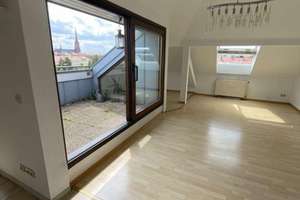 Schöne 3-Zimmer-Wohnung mit Dachterrasse in der Oststadt! – Die vollständige Adresse der Immobilie erhältst du vom Anbieter., 76131 Oststadt, Karlsruhe – Vorschaubild 2