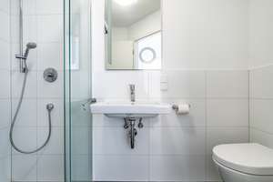 NEU! *Paul & Partner* 2-ZIMMER-NEUBAU MIT TIEFGARAGE & GROßEM BALKON! – Die vollständige Adresse der Immobilie erhältst du vom Anbieter., 65189 Südost, Wiesbaden – Vorschaubild 10