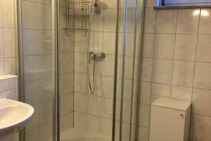 Moderne, voll möblierte Souterrainwohnung mit separatem Eingang in Darmstadt-Arheilgen – Die vollständige Adresse der Immobilie erhältst du vom Anbieter., 64291 Arheilgen, Darmstadt – Vorschaubild 11