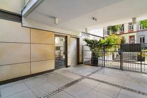 ++ Top-Innenstadtlage: Exklusive 2-Zimmer-Wohnung mit Balkon, Dachterrasse & viel Komfort ++ – 60313 Innenstadt, Frankfurt am Main – Vorschaubild 3