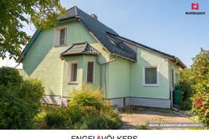 Gärtnerseele sucht Handwerkerherz auf drei Etagen – Die vollständige Adresse der Immobilie erhältst du vom Anbieter., 12623 Mahlsdorf, Berlin – Vorschaubild 1