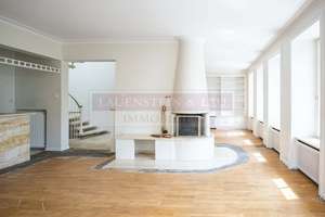 
"…Neßsand voraus!"
Villa zur Modernisierung in ruhiger Elblage von Hamburg - Blankenese
 – Die vollständige Adresse der Immobilie erhältst du vom Anbieter., 22587 Blankenese, Hamburg – Vorschaubild 2