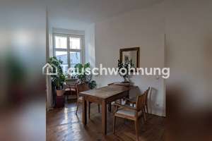 Tauschwohnung: 2 Zimmer Altbauwohnung mit großem Wohnzimmer