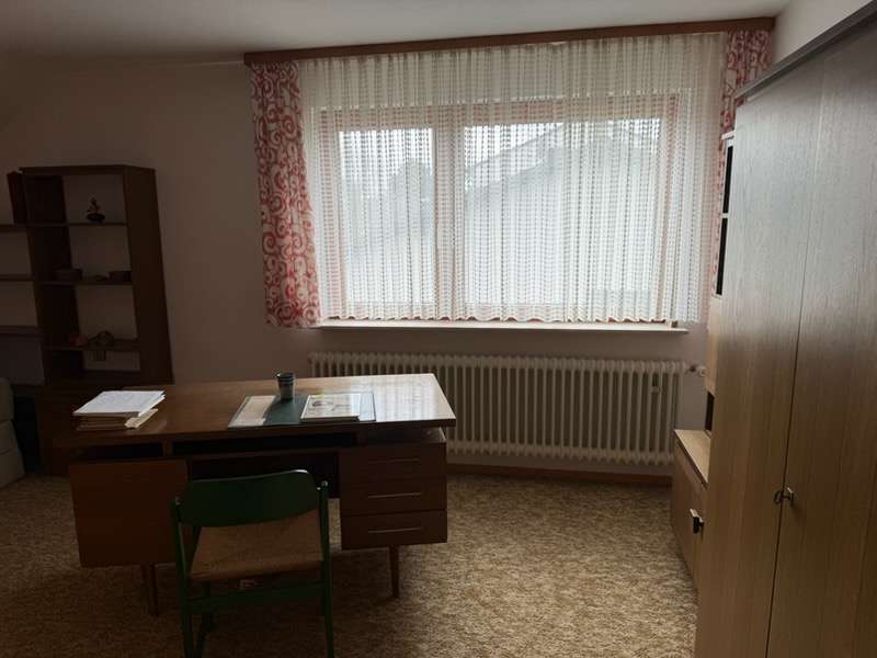 Immobilie in Stockstadt - Grundsolides Einfamilienhaus mit herrlichem Grundstück in bester Wohnlage - Bild 9