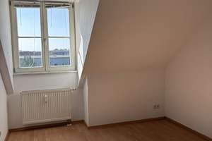 * B e z u g s f r e i e *  
3 - Zimmer-Maisonette - Wohnung  
Potsdam - Babelsberg – Die vollständige Adresse der Immobilie erhältst du vom Anbieter., 14482 Babelsberg Nord, Potsdam – Vorschaubild 10