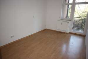 Frei ab 1.9.25 -  2.Zi.-Whg. /  Bad mit Dusche / Laminat ! – Helmholzstraße 48, 9131 Chemnitz – Vorschaubild 4