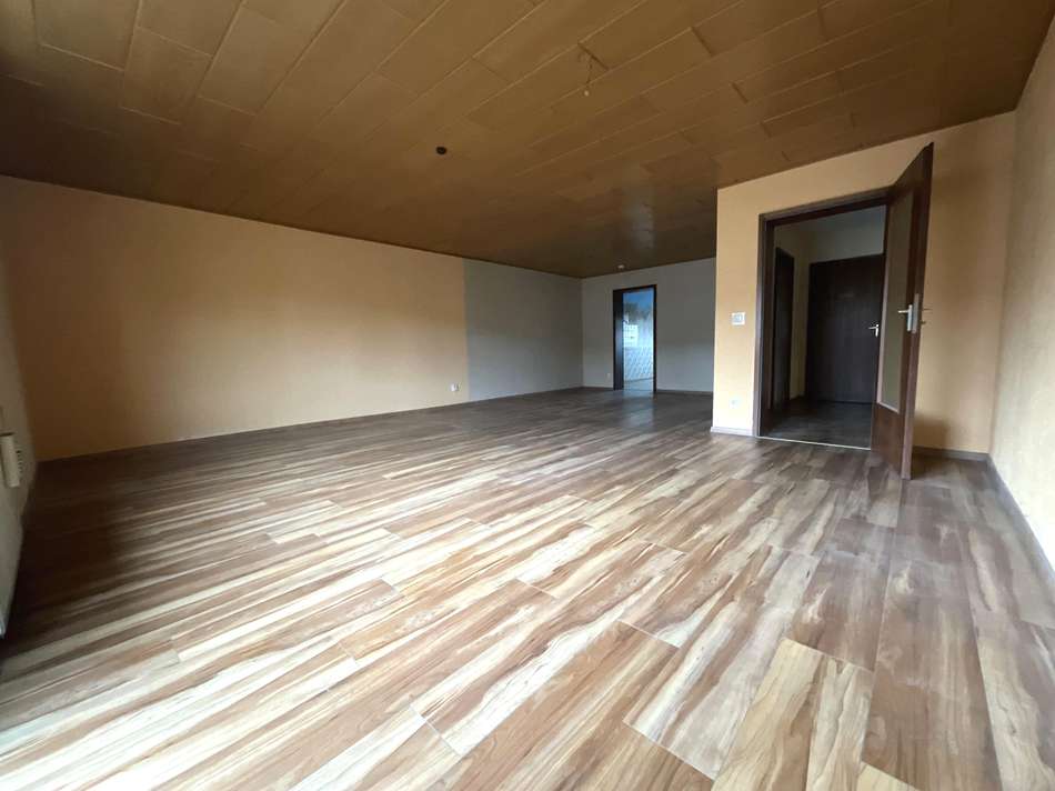 Salon (Ess- und Wohnzimmer) Bl